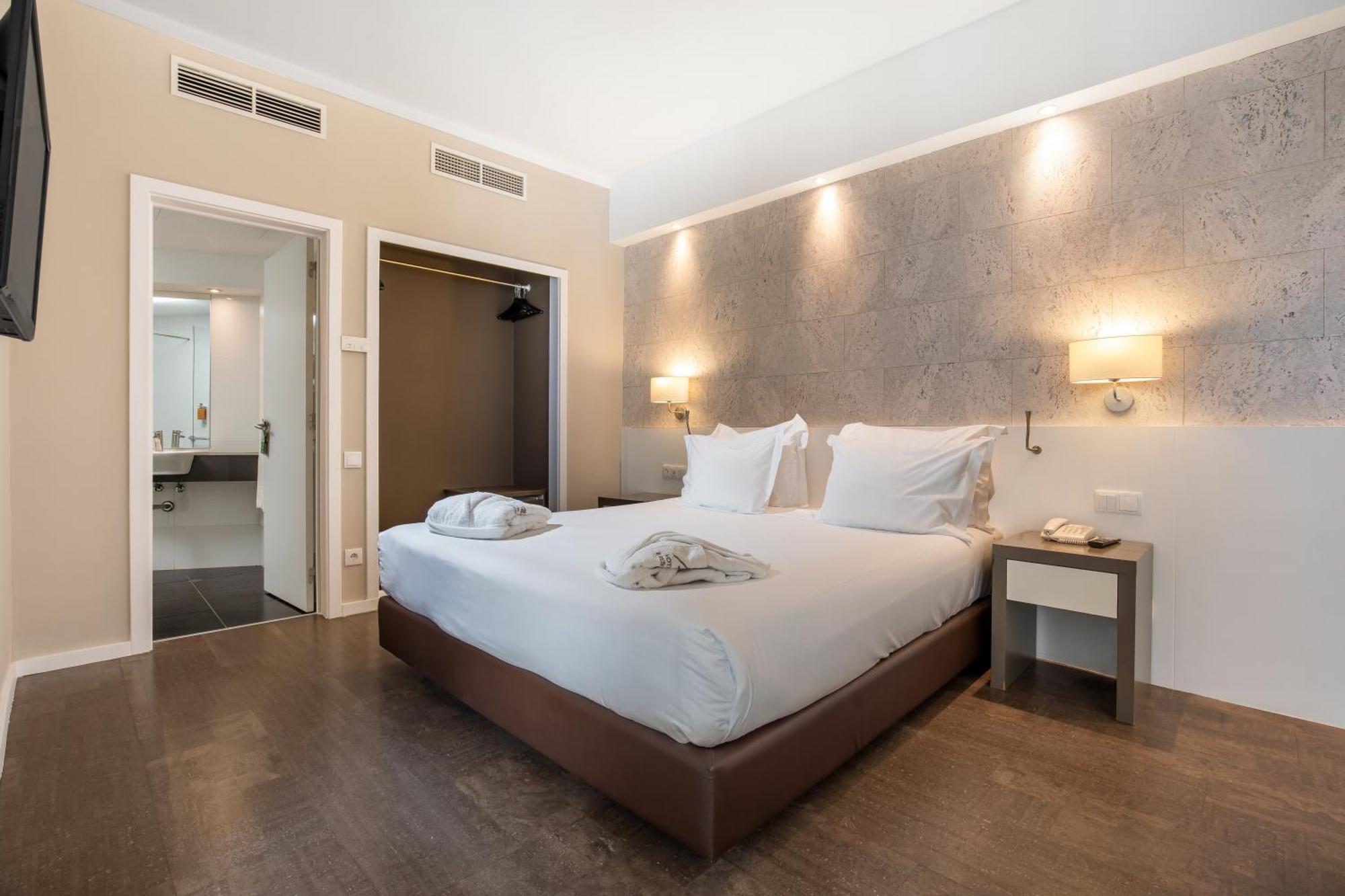 Suite with Marina View
